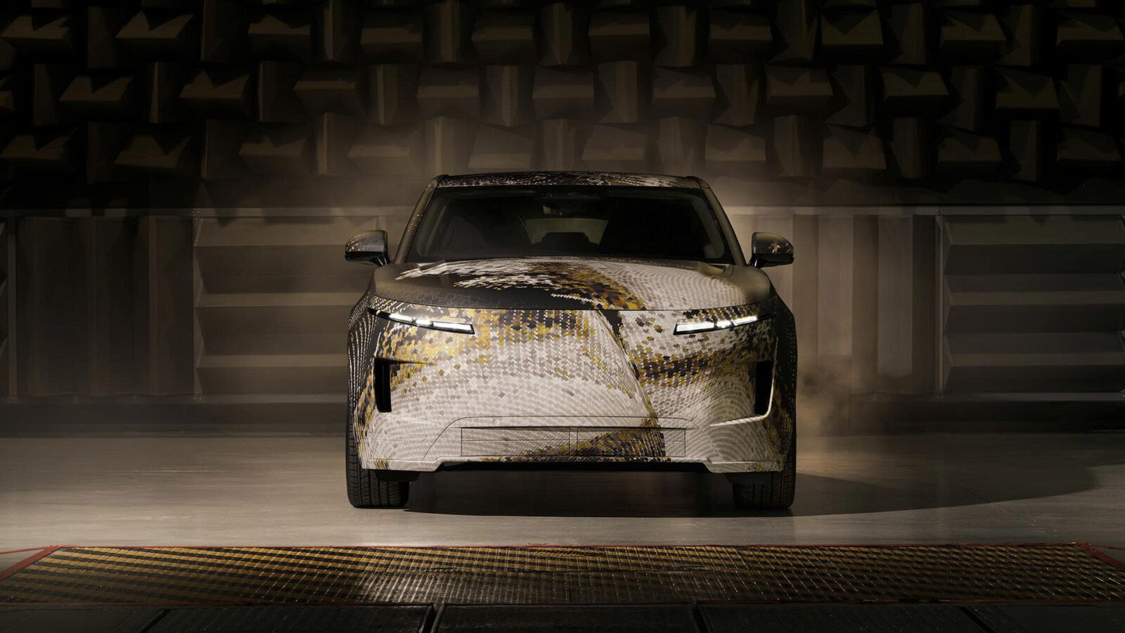 HÉ LỘ MẪU XE THỨ NĂM THUỘC THƯƠNG HIỆU RANGE ROVER: RANGE ROVER GT 9 HÉ LỘ MẪU XE THỨ NĂM THUỘC THƯƠNG HIỆU RANGE ROVER: RANGE ROVER GT Đầu xe Range Rover GT